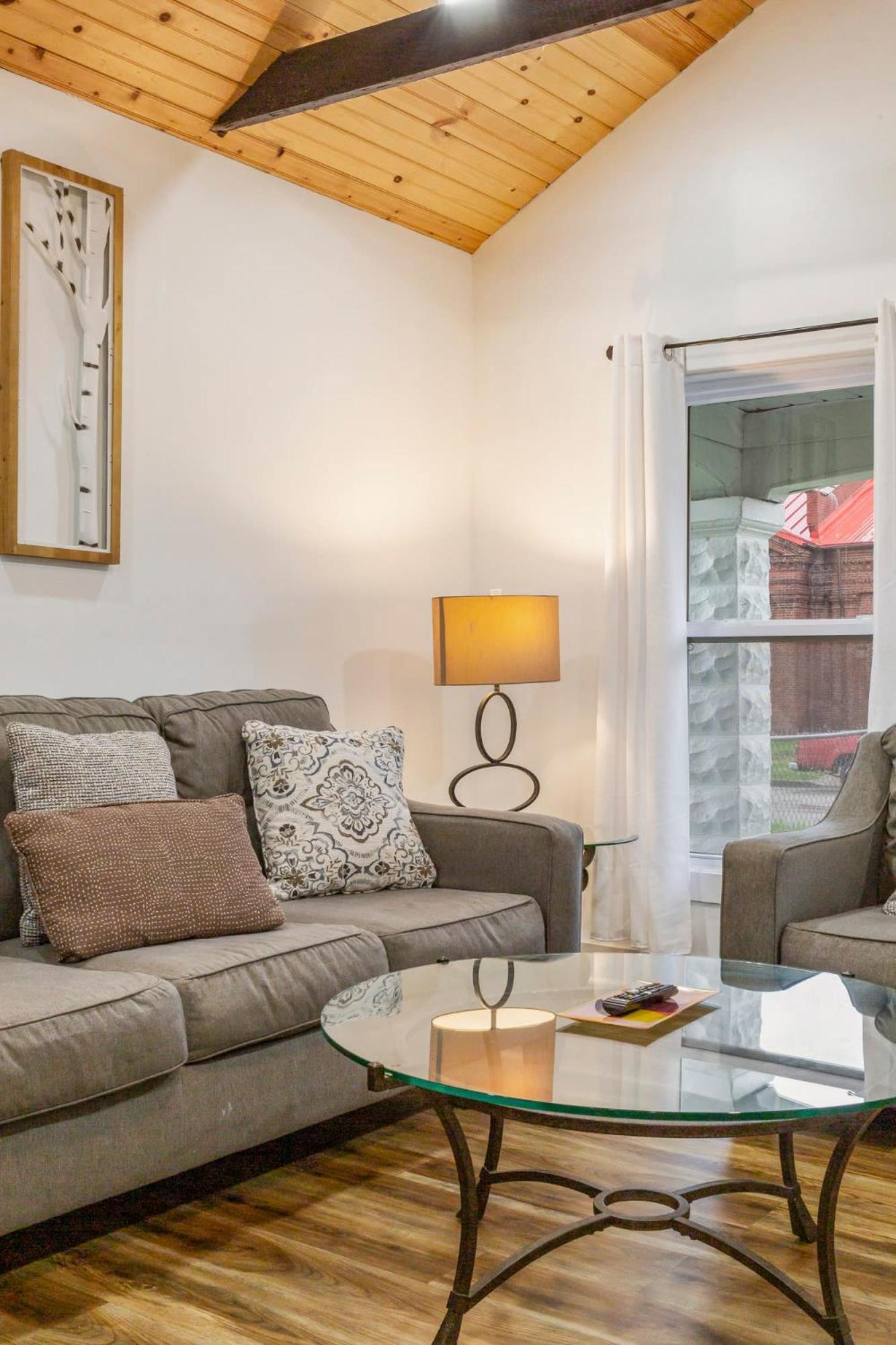 Cozy 3Br Downtown Red Door House Villa Jeffersonville Exterior photo